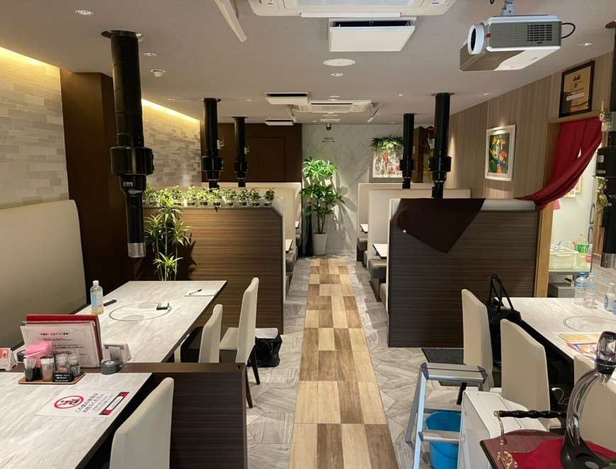 千葉駅徒歩8分　内装美麗の焼肉店居抜き物件